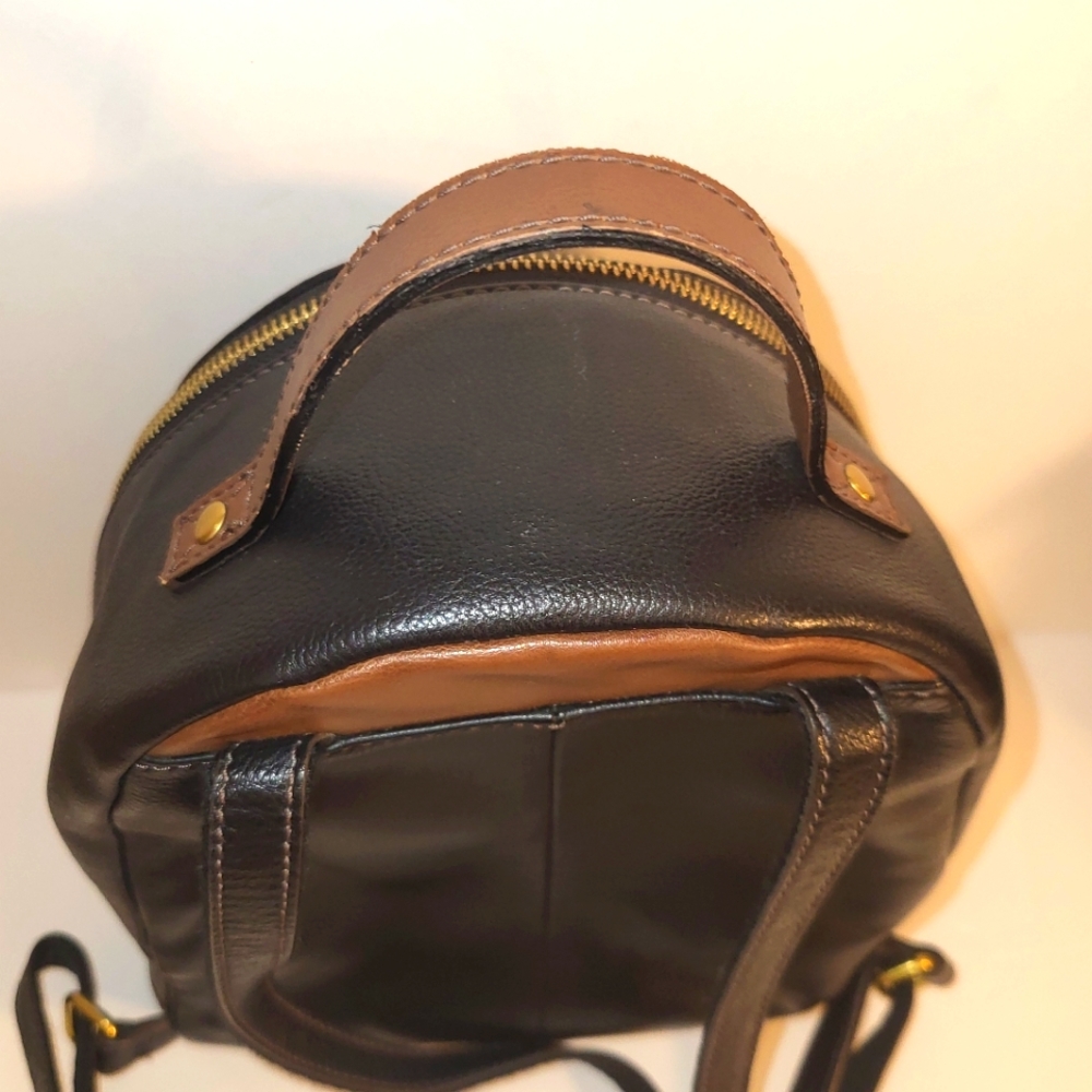 Fossil🗝️'Felicity' mini backpack LIKE NEW - Picture 6 of 9